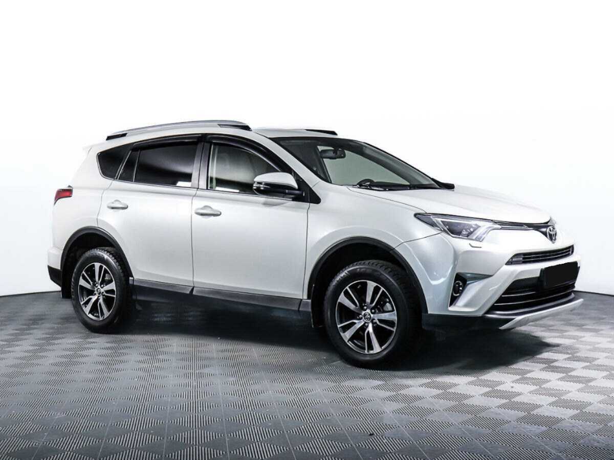 Toyota RAV4 б/у, 2016, Автоматическая. Фото: #0