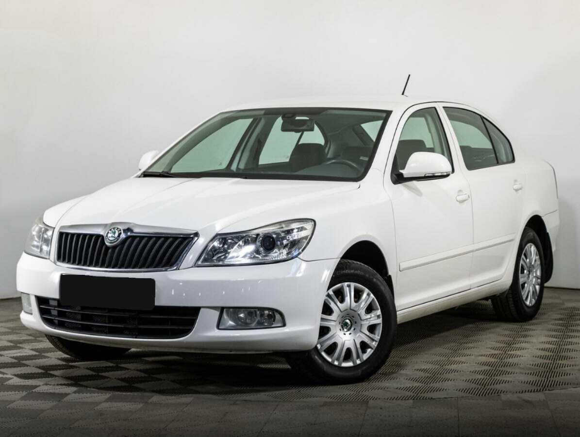 Skoda Octavia б/у, 2013, Механическая. Фото: #0