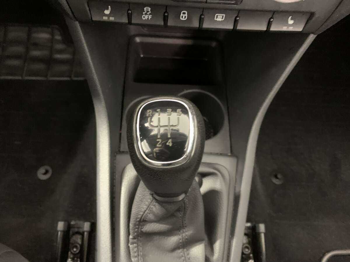 Skoda Rapid б/у, 2017, Механическая. Фото: #23