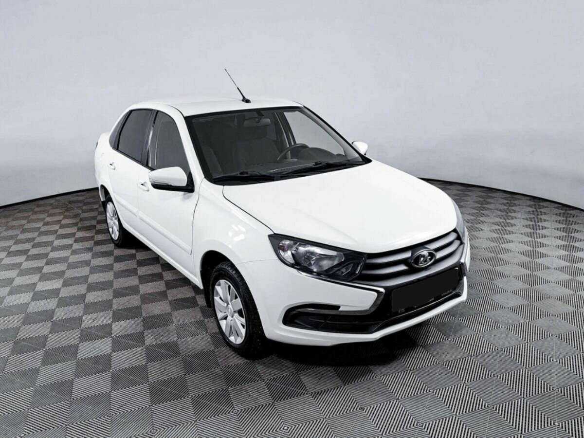 Lada (ВАЗ) Granta б/у, 2020, Механическая. Фото: #2