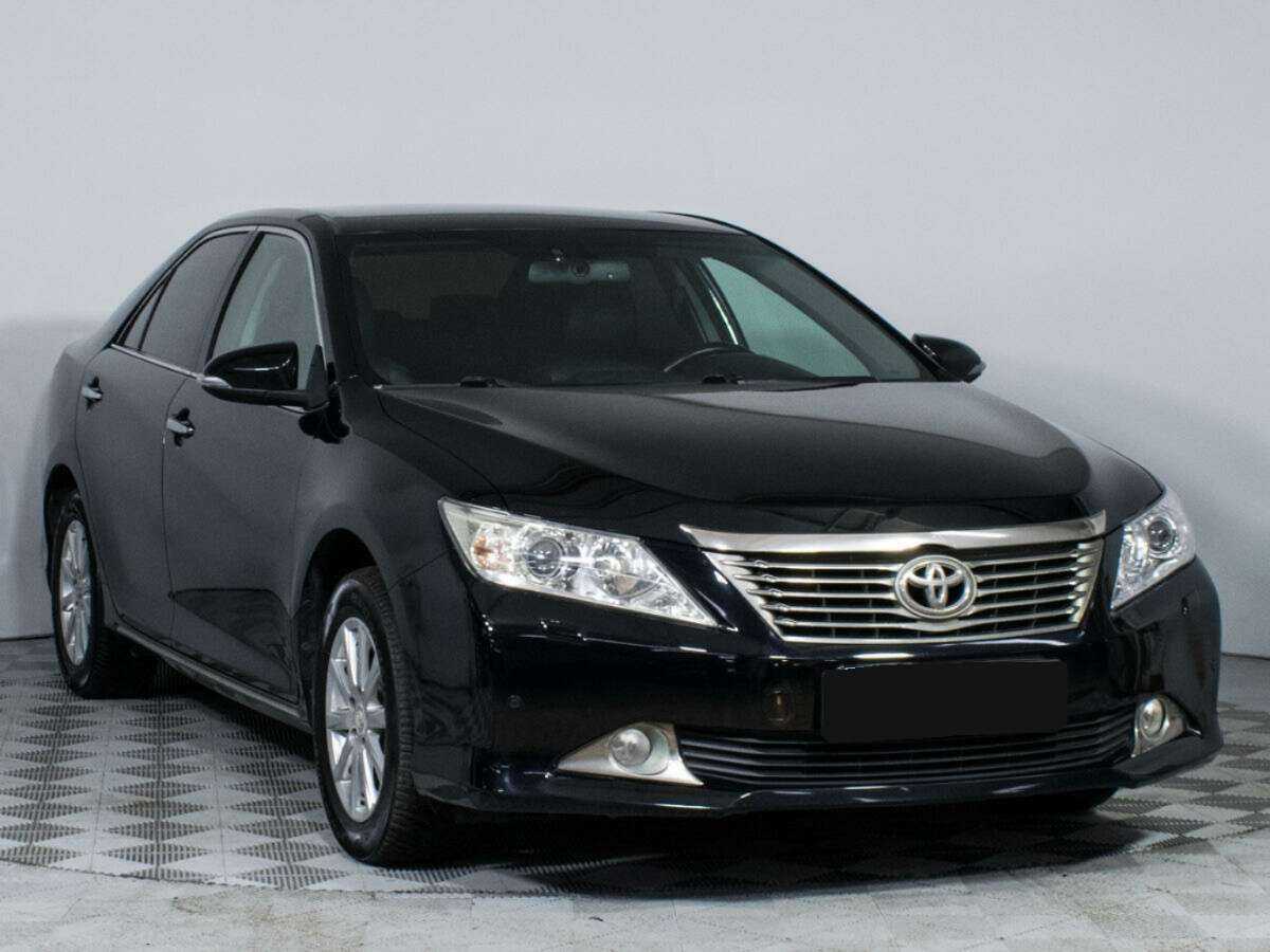 Toyota Camry б/у, 2012, Автоматическая. Фото: #2