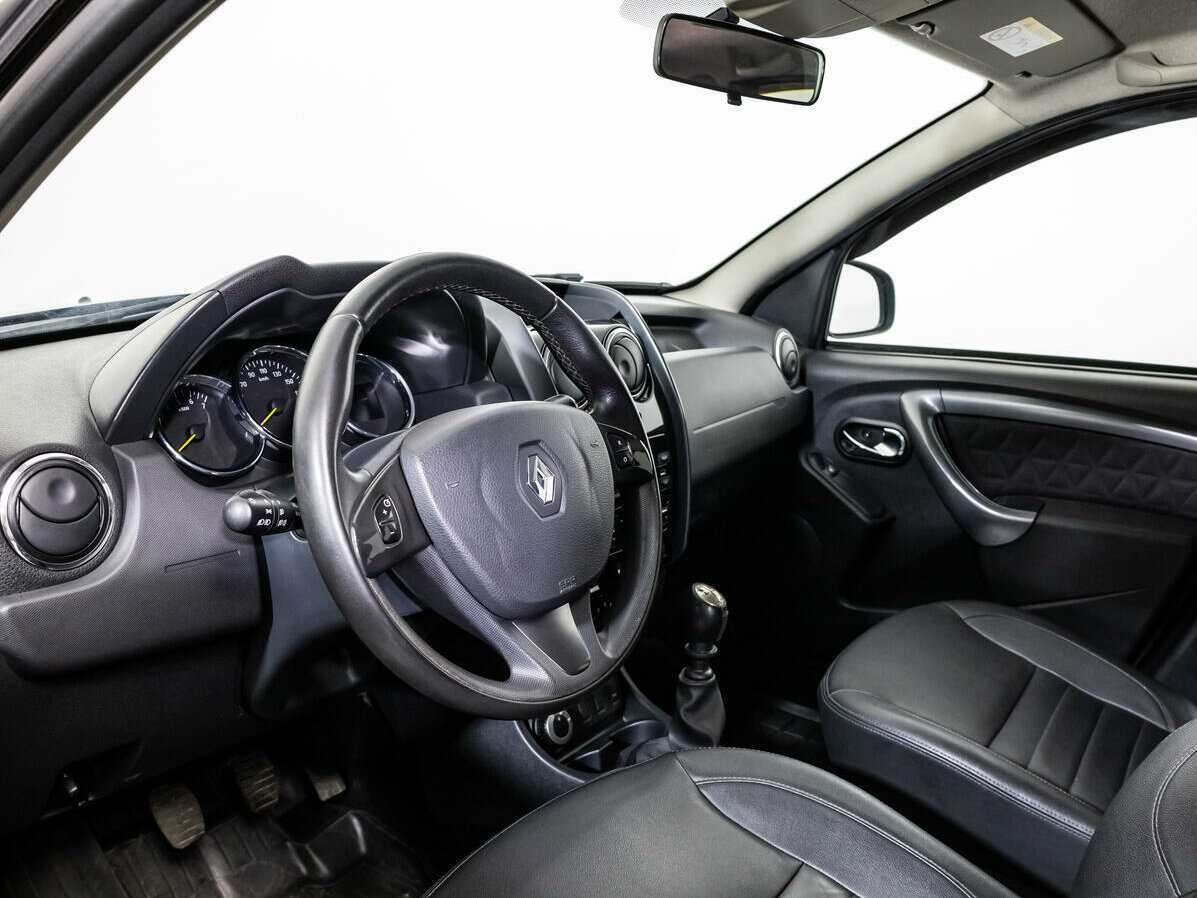 Renault Duster б/у, 2018, Механическая. Фото: #10