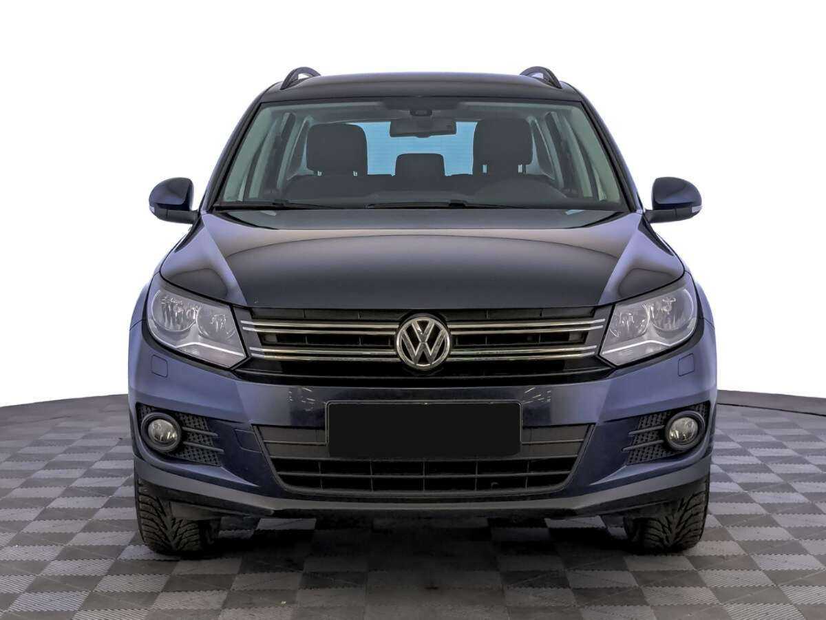 Volkswagen Tiguan б/у, 2015, Роботизированная. Фото: #1