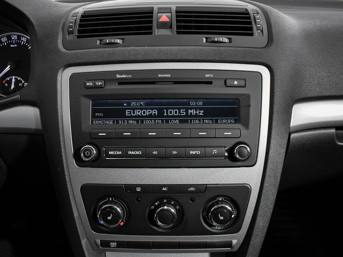 Skoda Octavia б/у, 2013, Механическая. Фото: #14