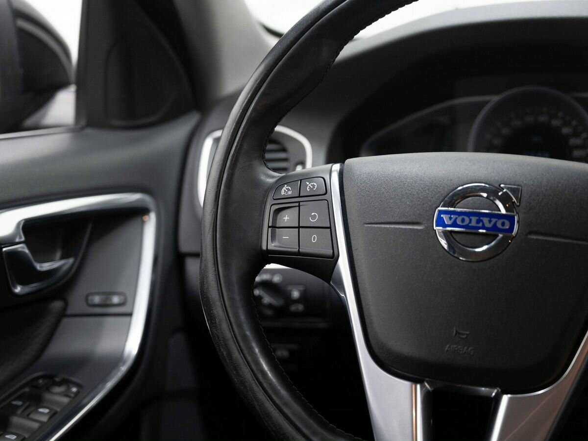 Volvo S60 б/у, 2013, Автоматическая. Фото: #17
