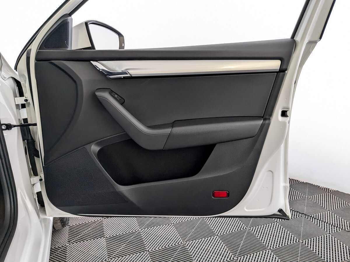 Skoda Octavia б/у, 2018, Автоматическая. Фото: #23