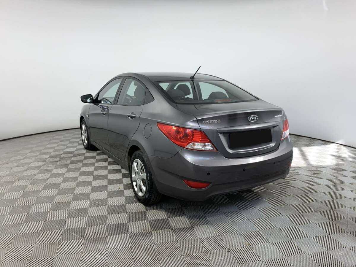 Hyundai Solaris б/у, 2013, Автоматическая. Фото: #6