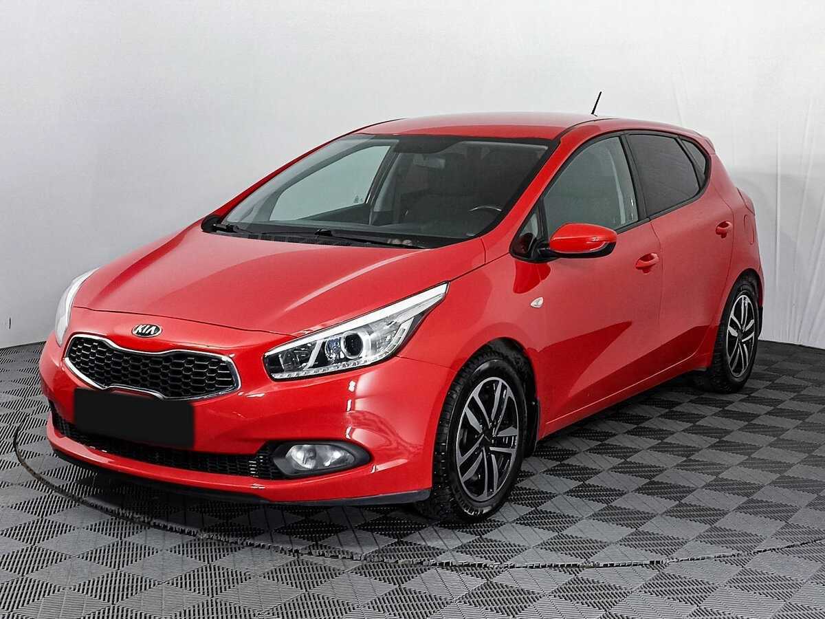 Kia Ceed б/у, 2015, Автоматическая. Фото: #0