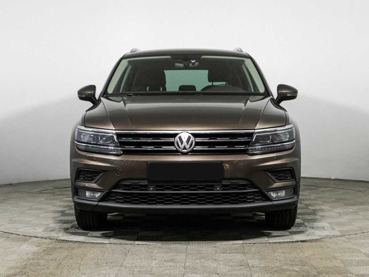 Volkswagen Tiguan б/у, 2018, Роботизированная. Фото: #1