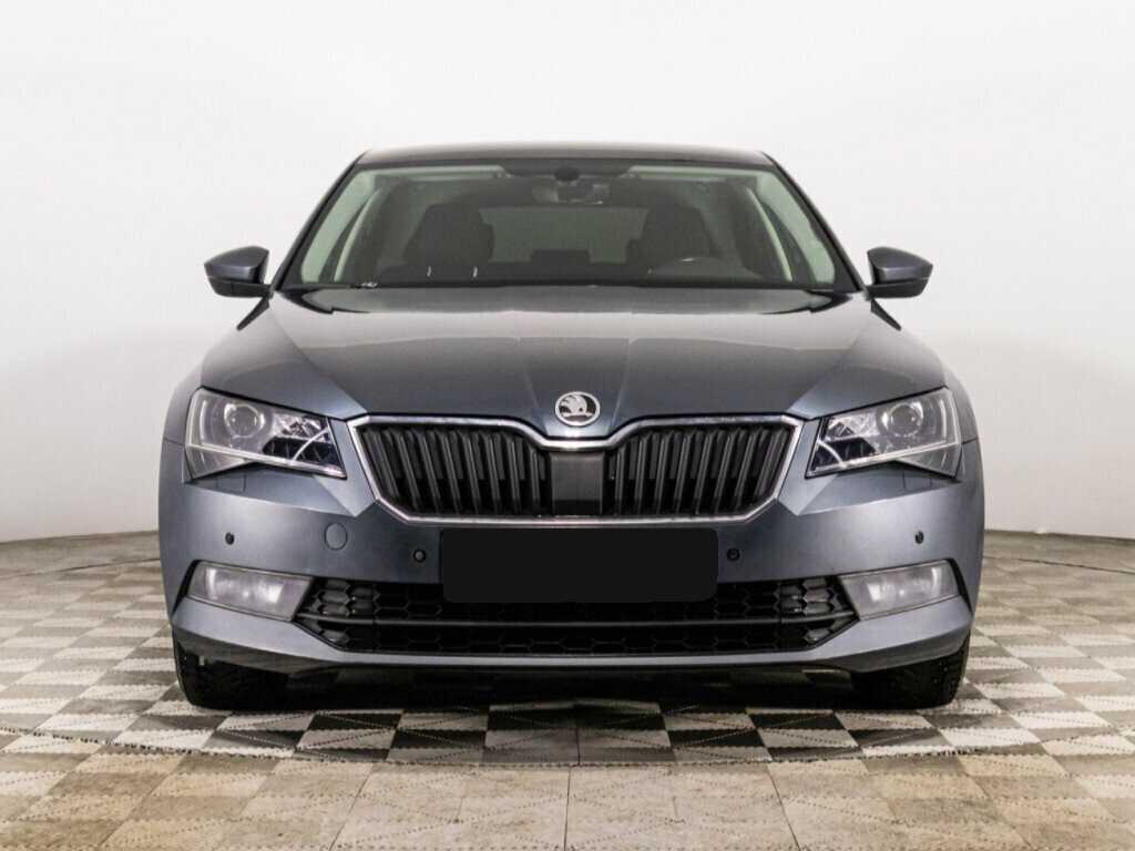 Skoda Superb б/у, 2018, Роботизированная. Фото: #1