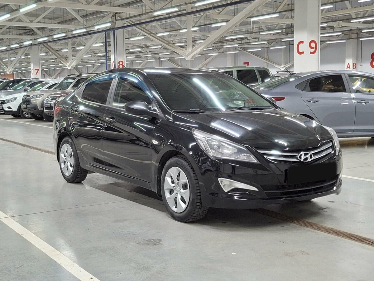Hyundai Solaris б/у, 2016, Механическая. Фото: #2
