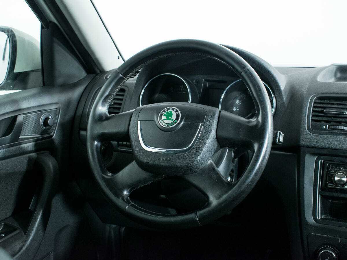 Skoda Yeti б/у, 2012, Роботизированная. Фото: #13