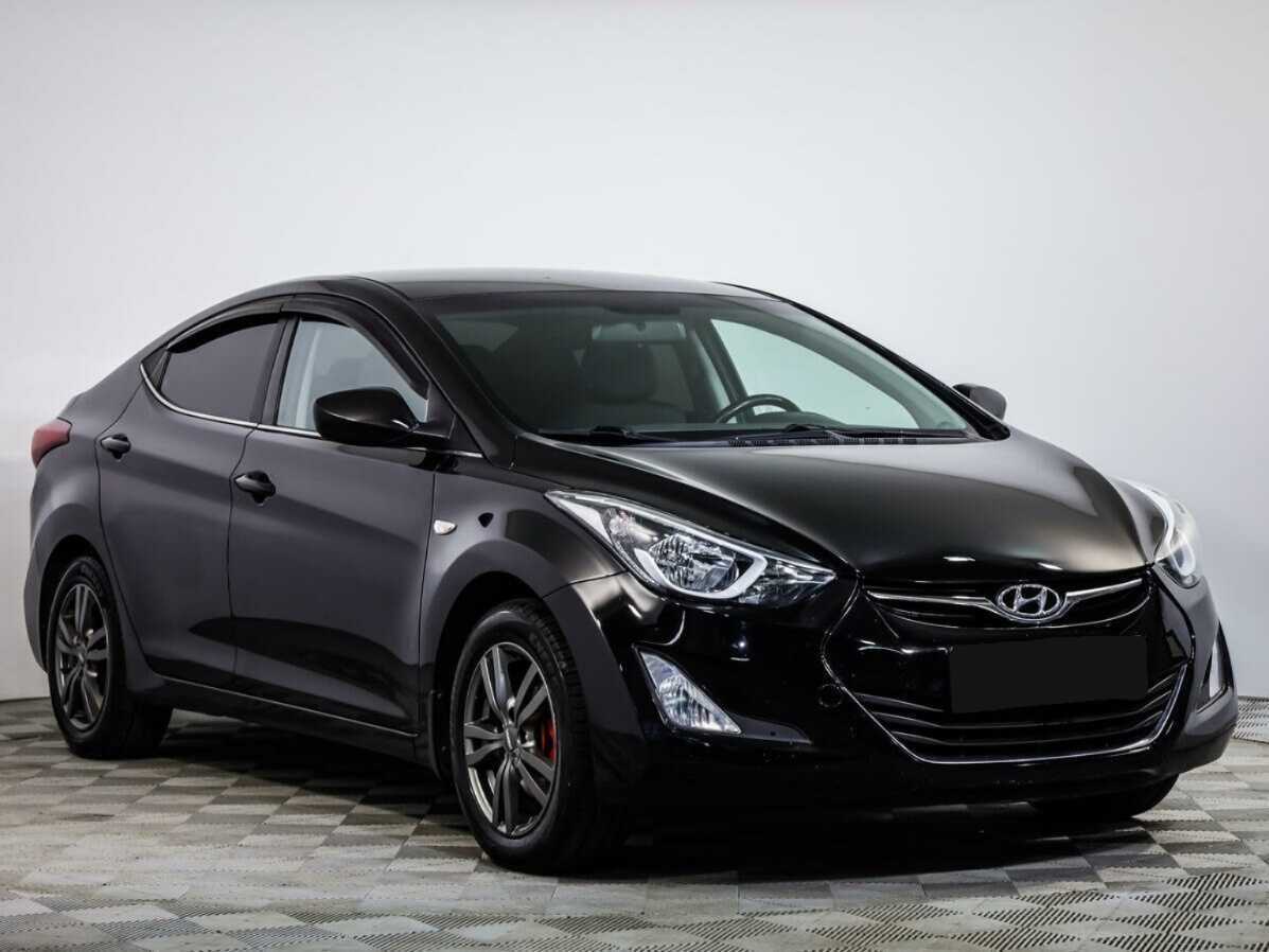 Hyundai Elantra б/у, 2015, Механическая. Фото: #1