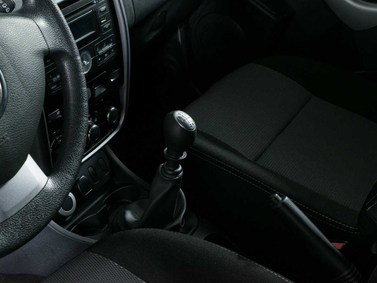 Renault Duster б/у, 2013, Механическая. Фото: #12