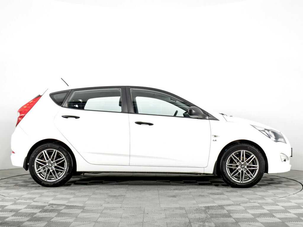 Hyundai Solaris б/у, 2014, Механическая. Фото: #3