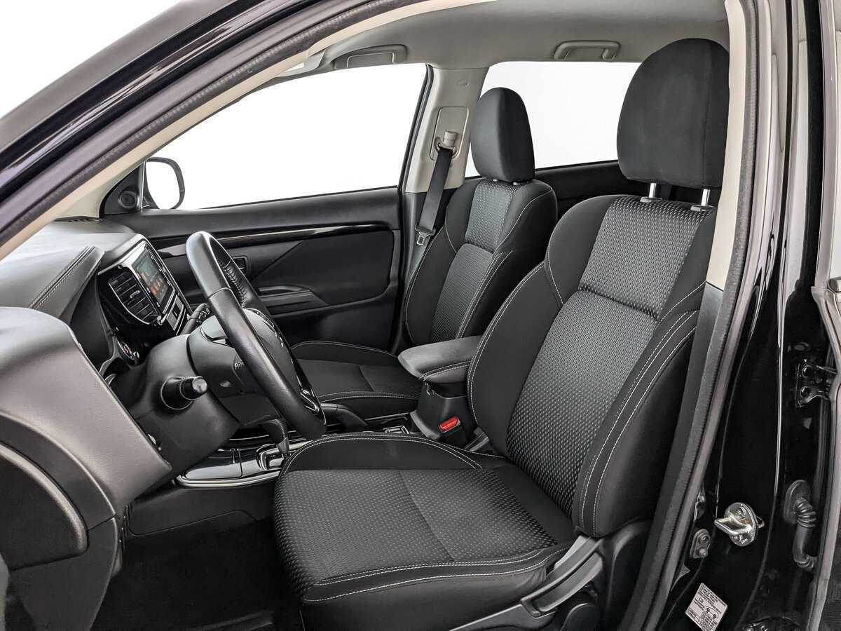 Mitsubishi Outlander б/у, 2019, Вариатор. Фото: #15