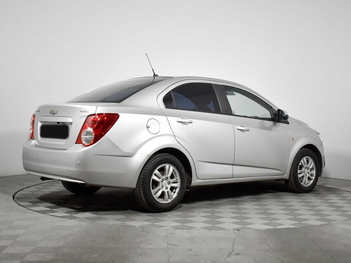 Chevrolet Aveo б/у, 2014, Автоматическая. Фото: #4