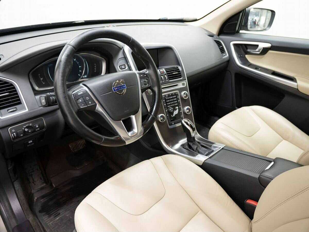 Volvo XC60 б/у, 2014, Автоматическая. Фото: #6