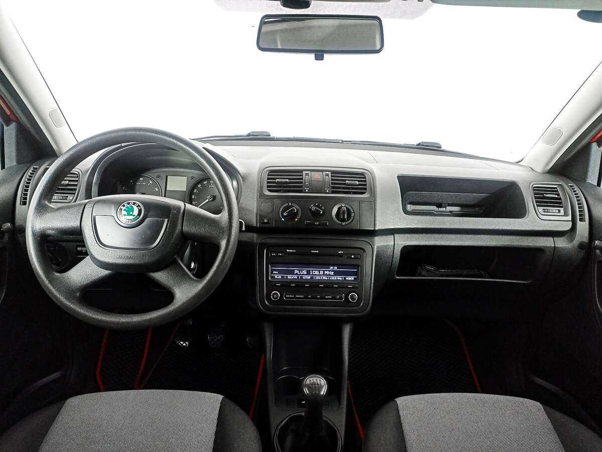 Skoda Fabia б/у, 2012, Механическая. Фото: #10