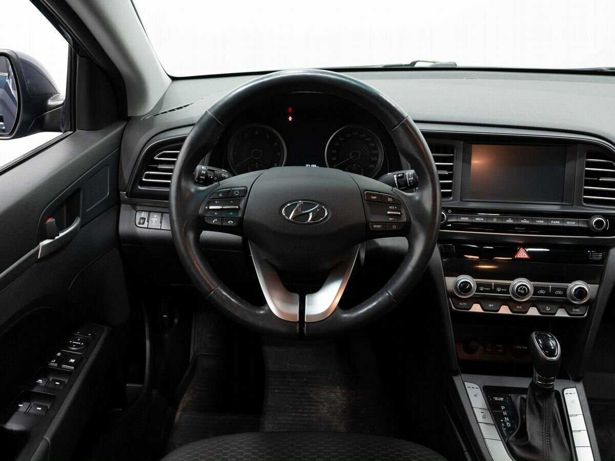 Hyundai Elantra б/у, 2020, Автоматическая. Фото: #15
