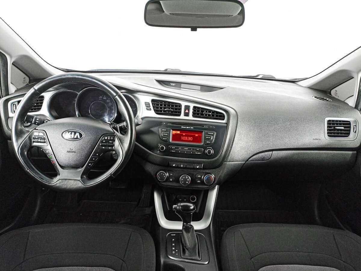 Kia Ceed б/у, 2012, Автоматическая. Фото: #11