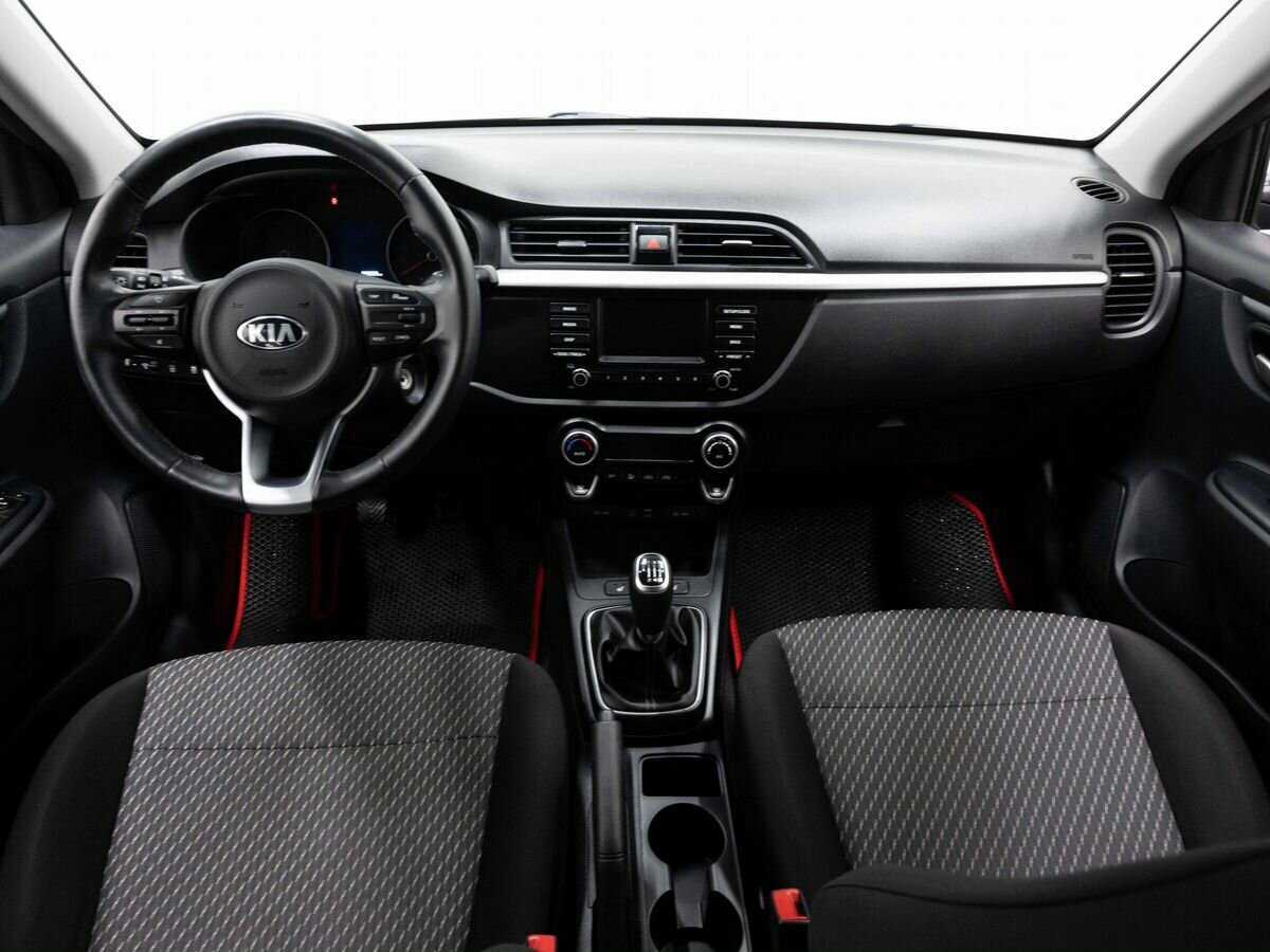 Kia Rio б/у, 2020, Механическая. Фото: #12