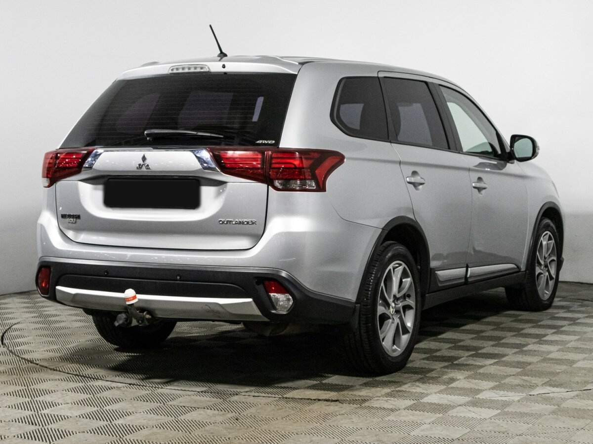 Mitsubishi Outlander б/у, 2016, Вариатор. Фото: #4