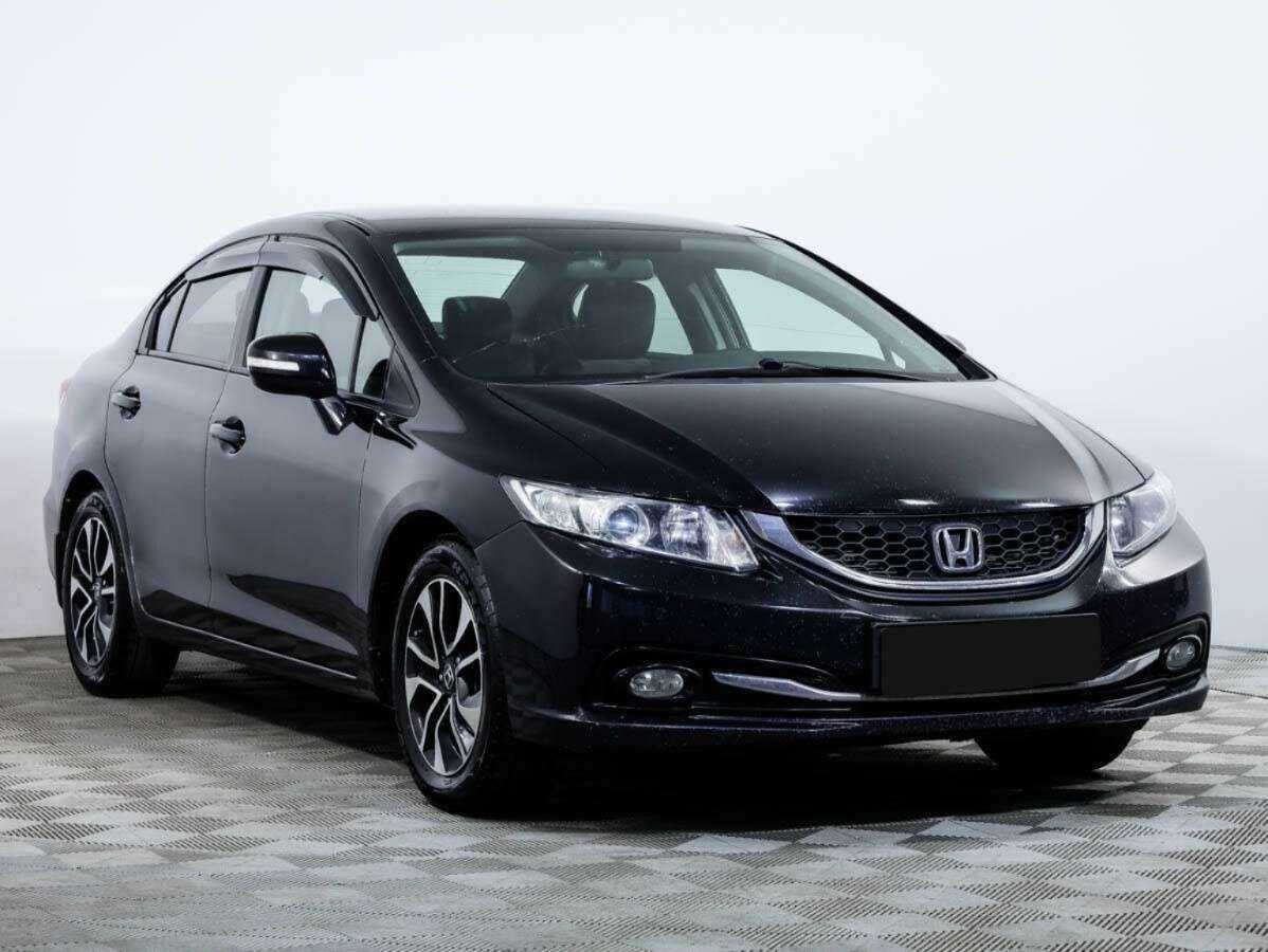 Honda Civic б/у, 2013, Автоматическая. Фото: #1