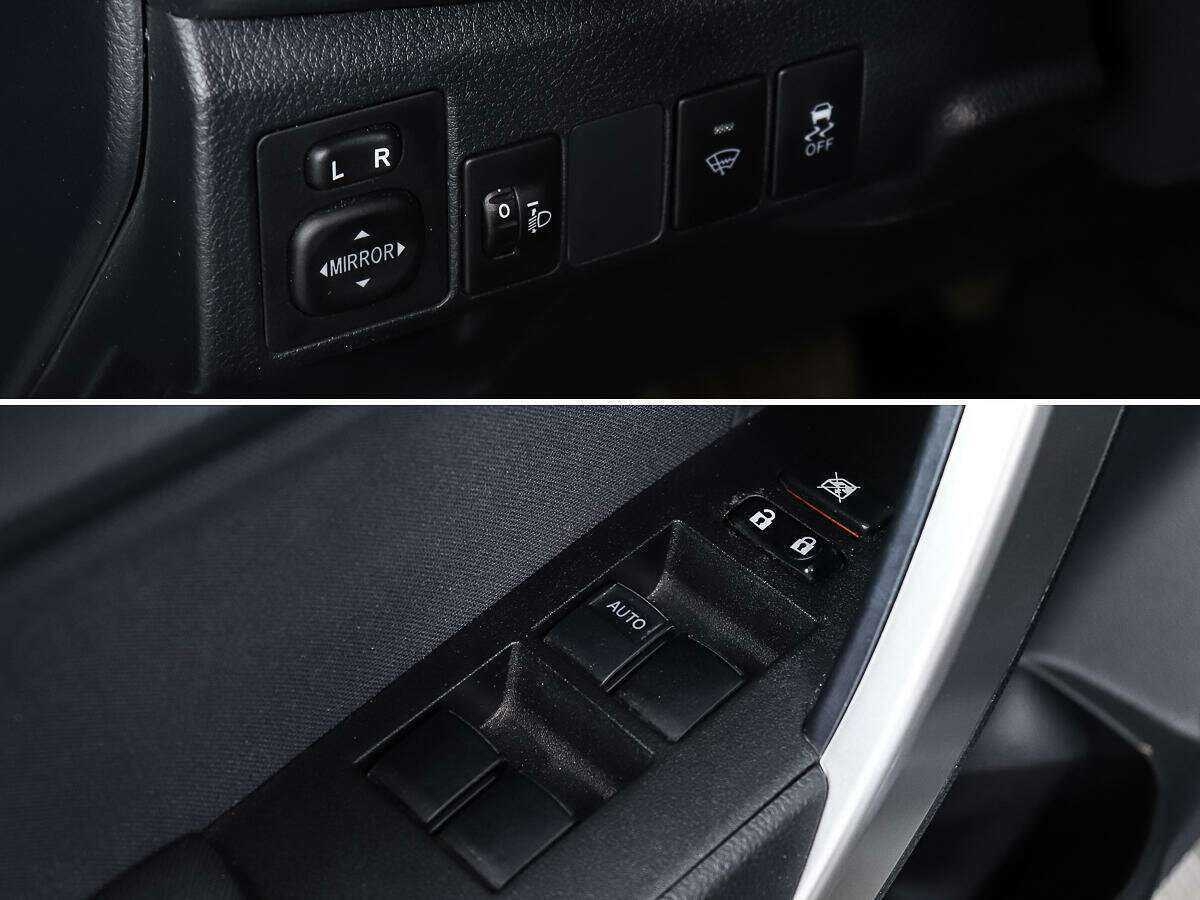 Toyota Corolla б/у, 2013, Вариатор. Фото: #14