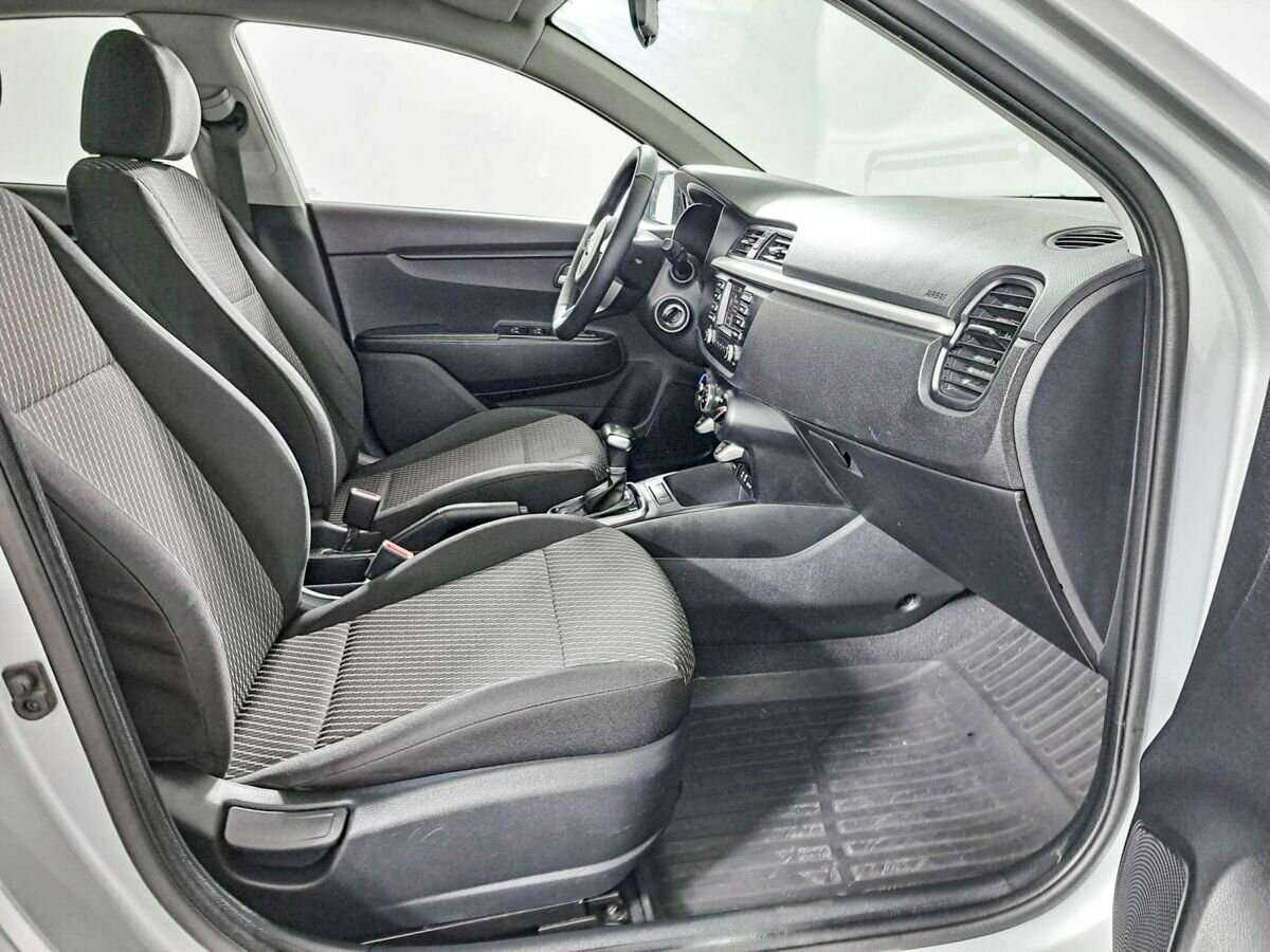 Kia Rio б/у, 2017, Автоматическая. Фото: #8