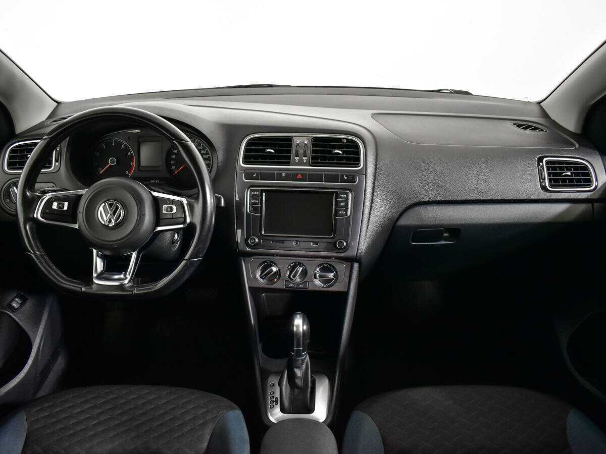 Volkswagen Polo б/у, 2019, Автоматическая. Фото: #11