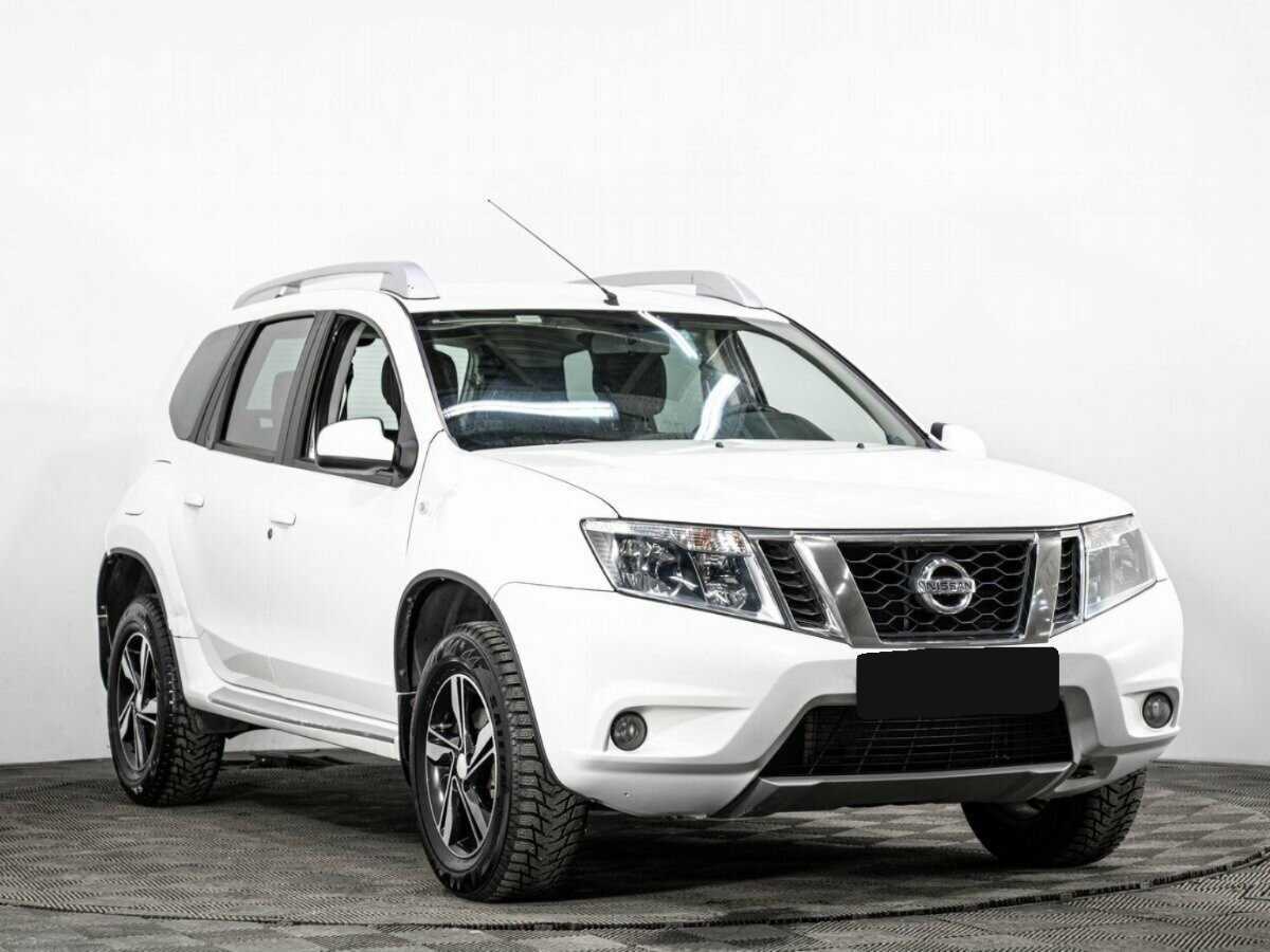 Nissan Terrano б/у, 2015, Автоматическая. Фото: #2