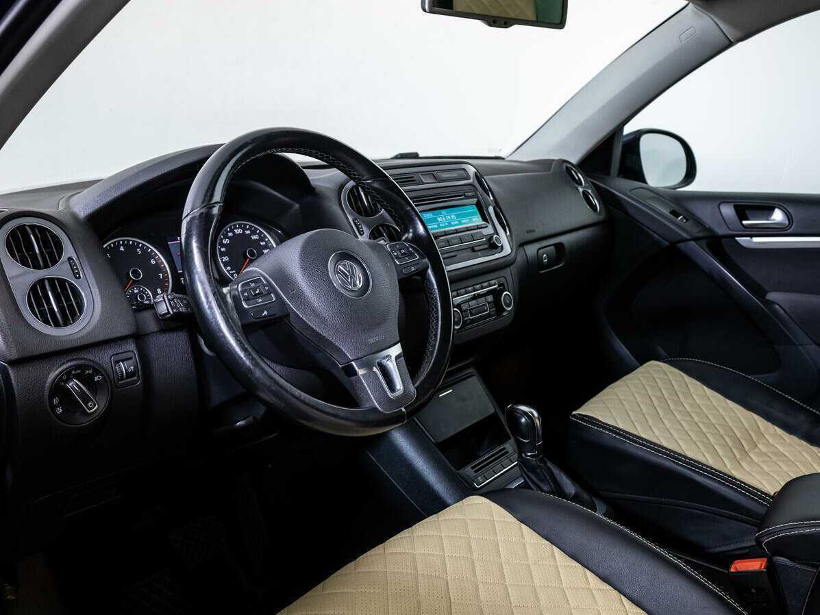 Volkswagen Tiguan б/у, 2012, Автоматическая. Фото: #10