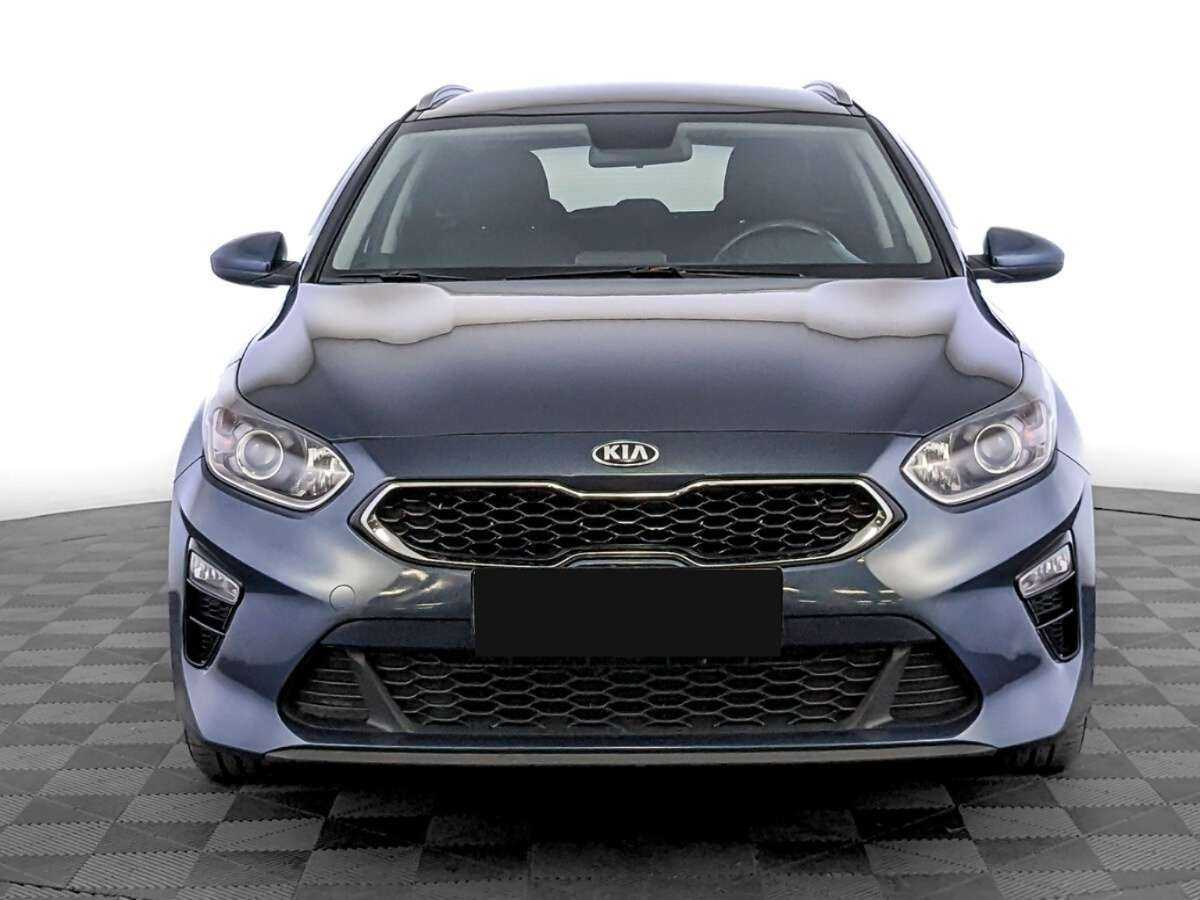 Kia Ceed б/у, 2019, Автоматическая. Фото: #1