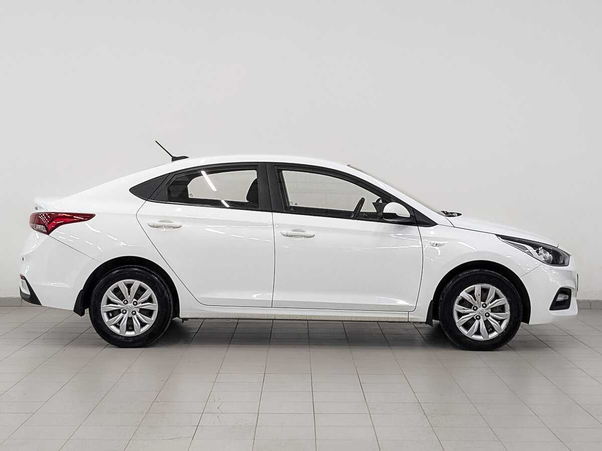 Hyundai Solaris б/у, 2017, Автоматическая. Фото: #3