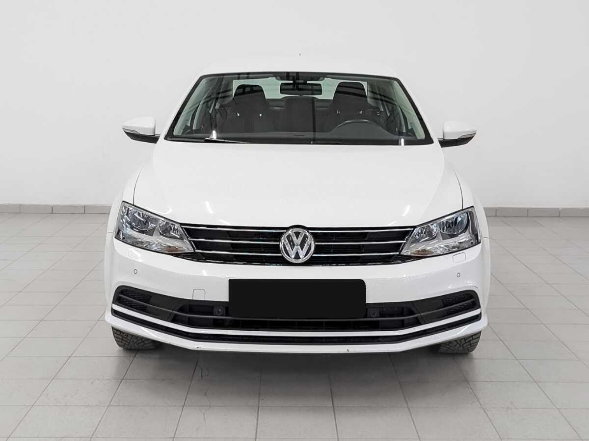 Volkswagen Jetta б/у, 2016, Автоматическая. Фото: #1