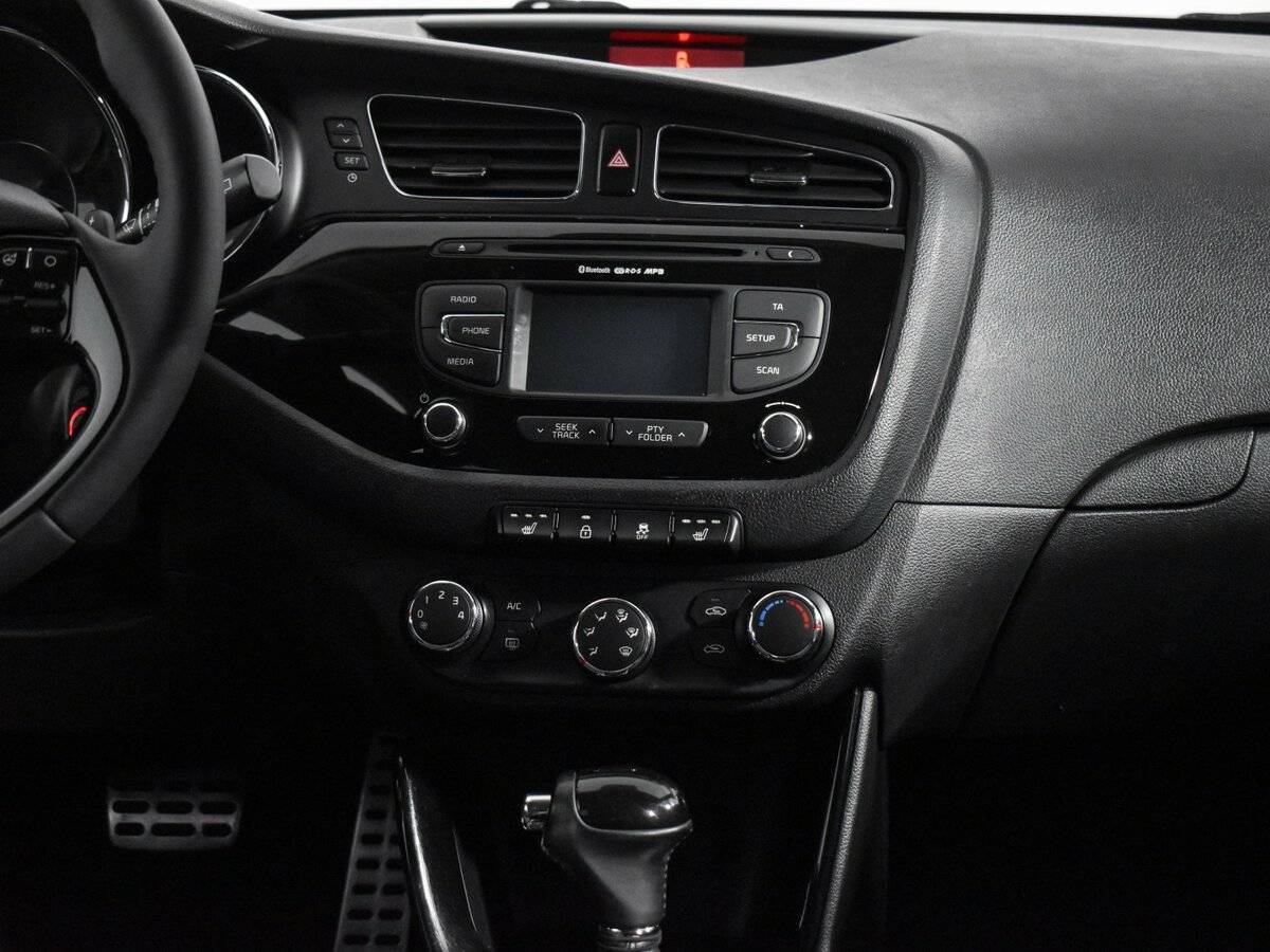 Kia Ceed б/у, 2014, Автоматическая. Фото: #12