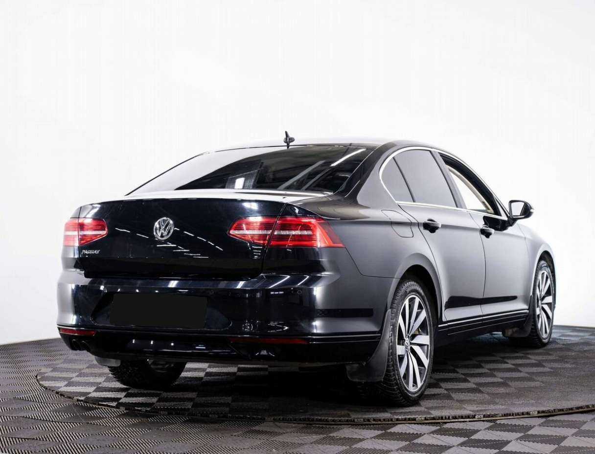 Volkswagen Passat б/у, 2019, Роботизированная. Фото: #5