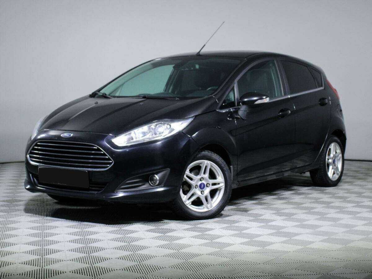 Ford Fiesta б/у, 2015, Роботизированная. Фото: #0