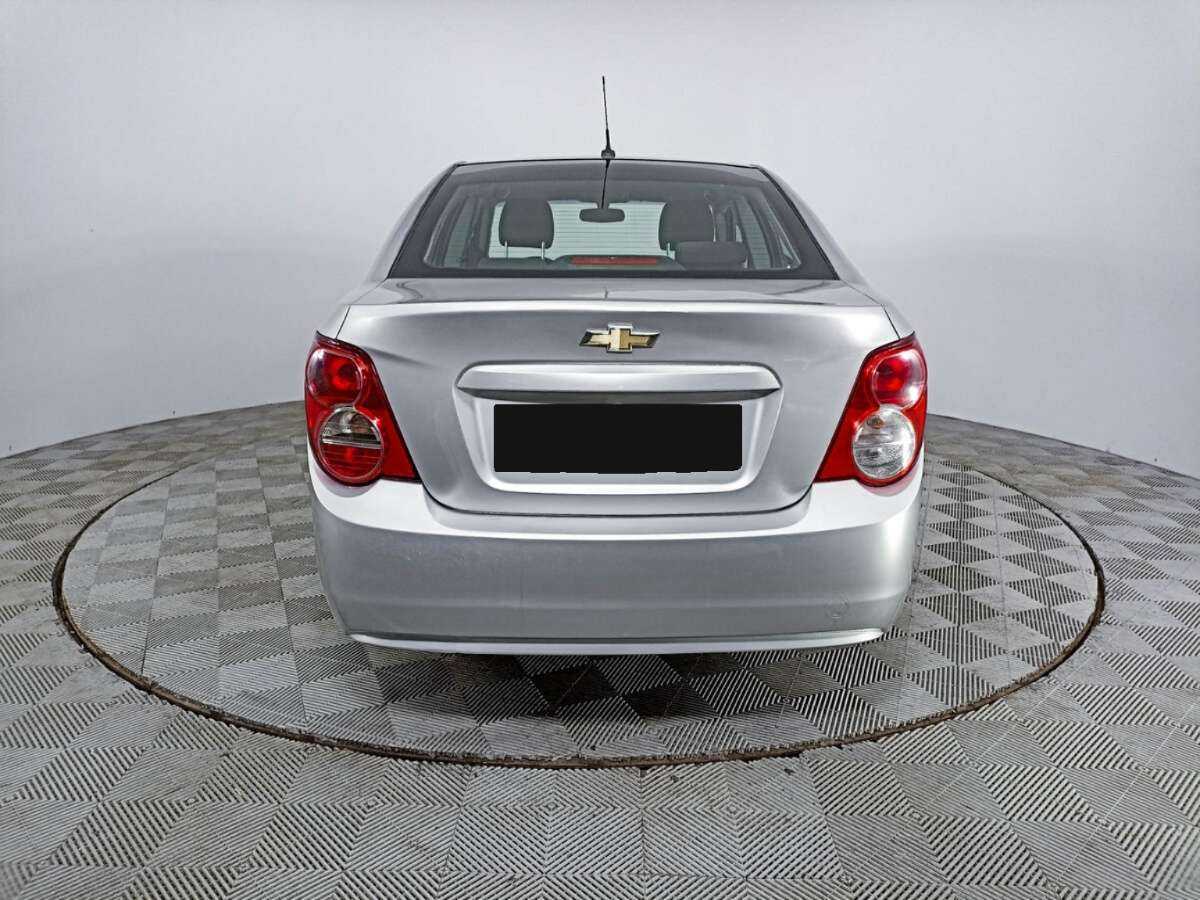 Chevrolet Aveo б/у, 2013, Автоматическая. Фото: #5