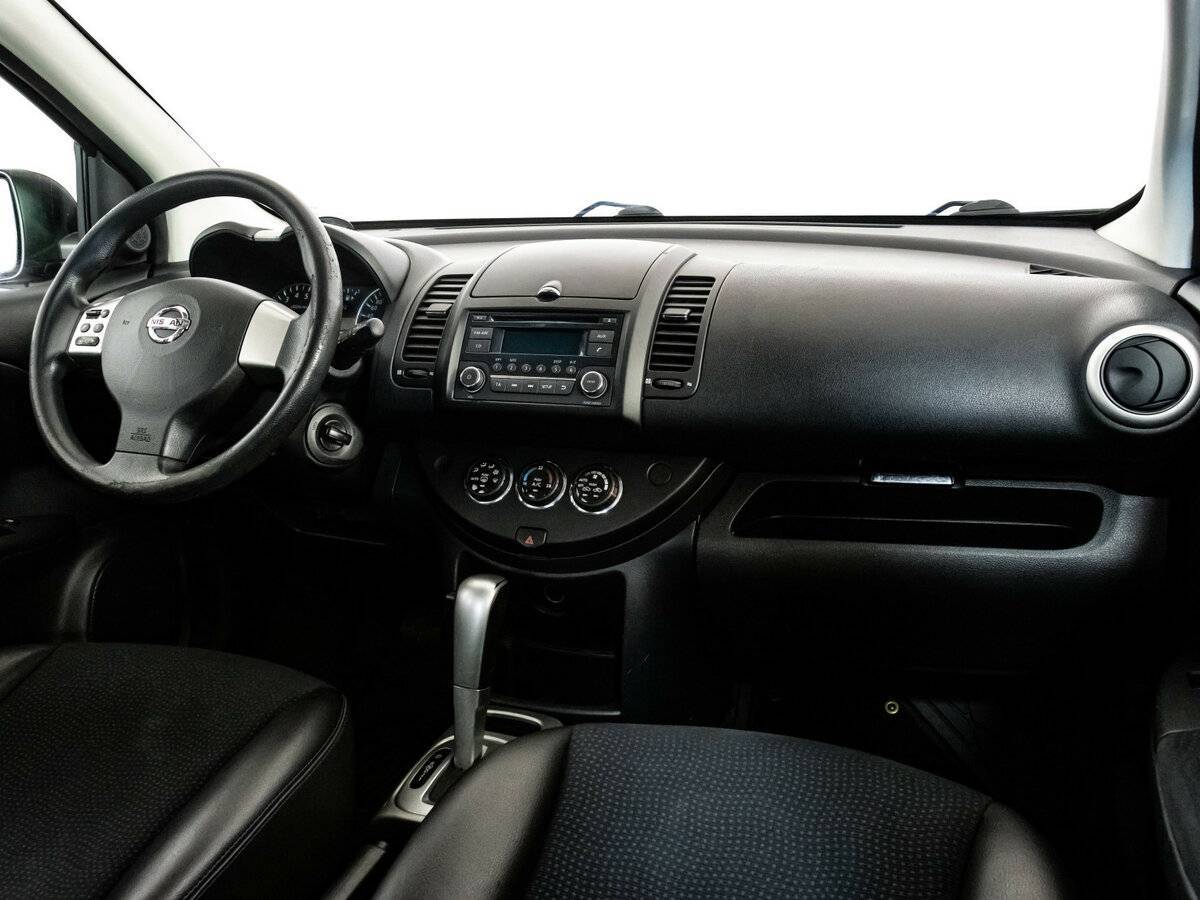 Nissan Note б/у, 2013, Автоматическая. Фото: #6
