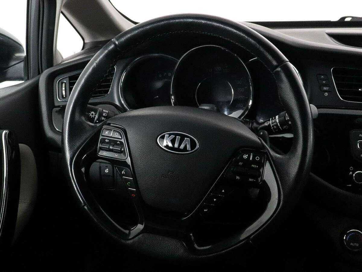 Kia Ceed б/у, 2015, Автоматическая. Фото: #11