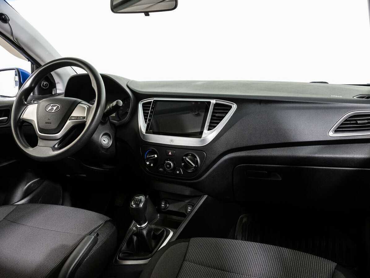 Hyundai Solaris б/у, 2017, Механическая. Фото: #8