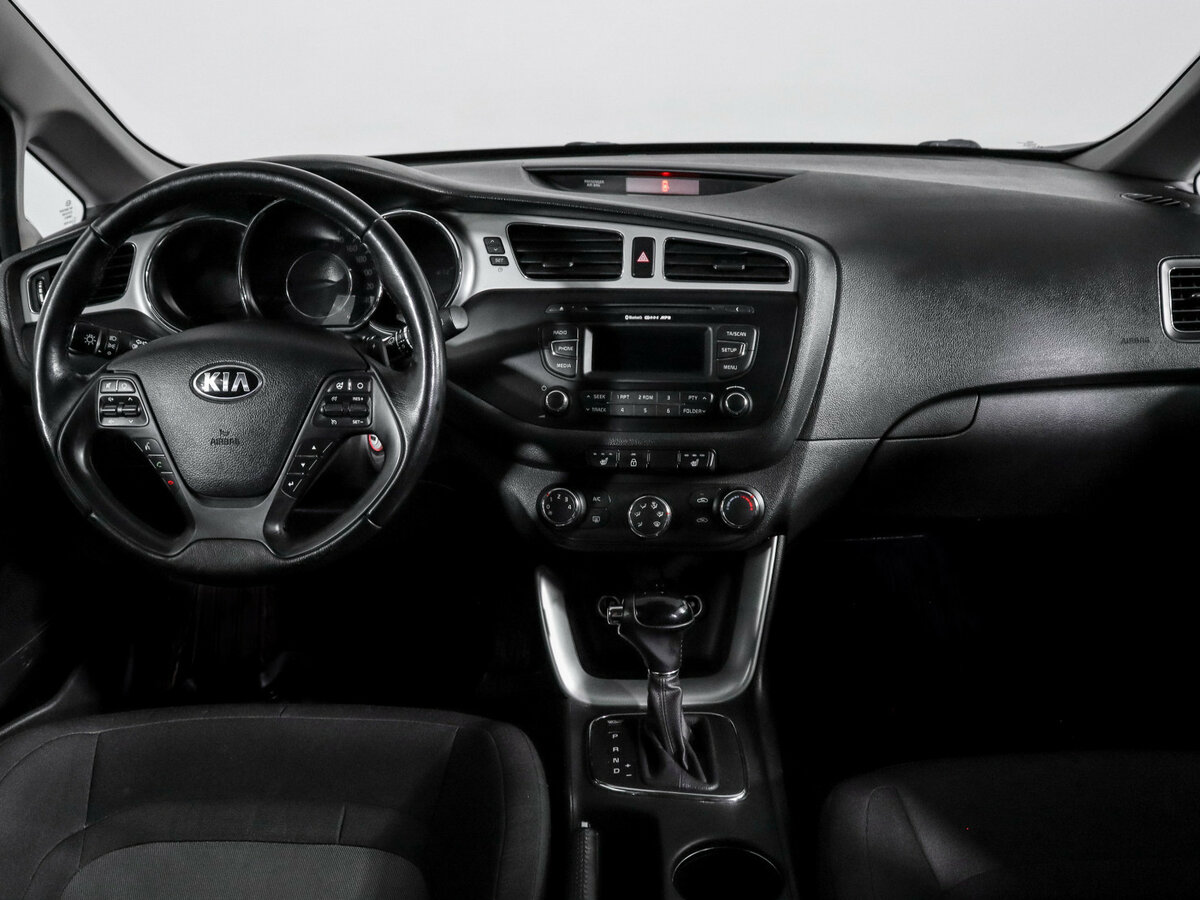 Kia Ceed б/у, 2015, Автоматическая. Фото: #9