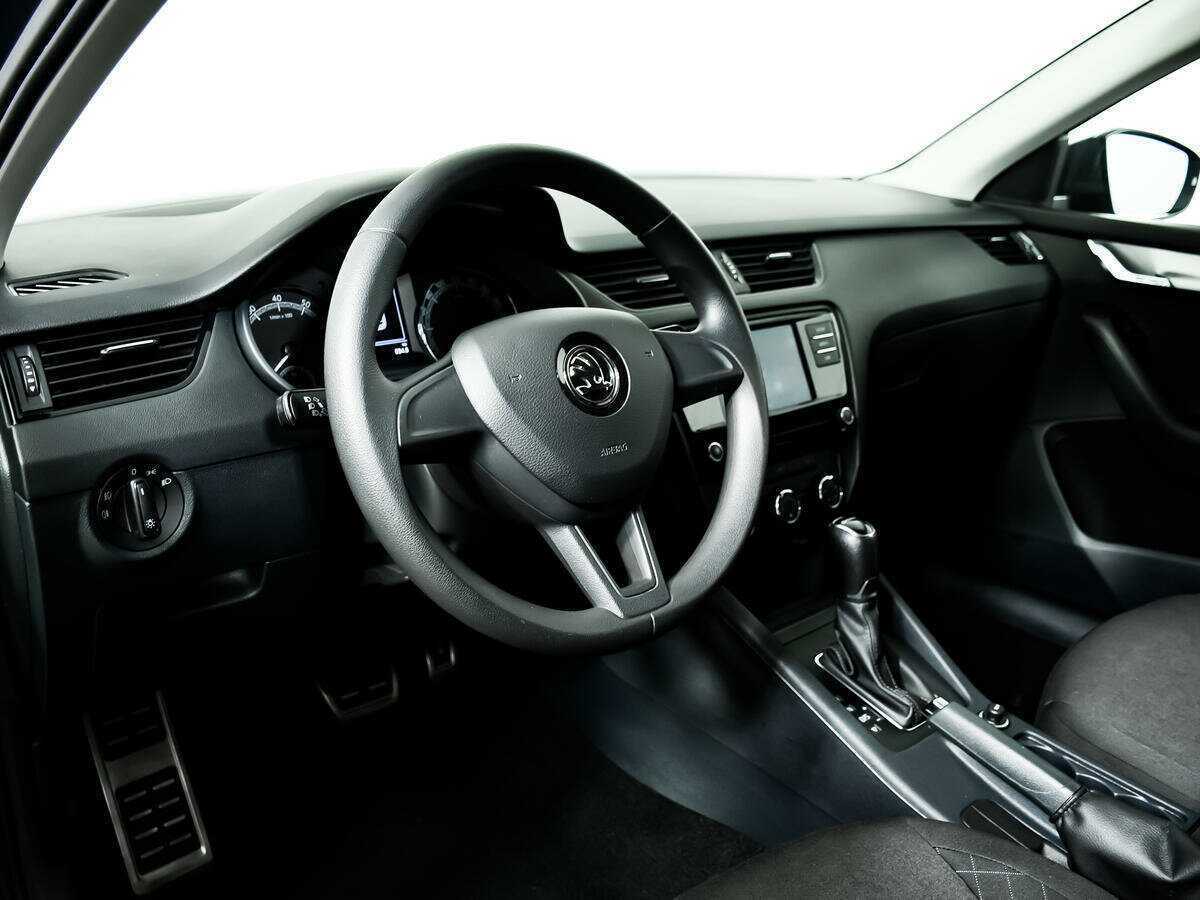 Skoda Octavia б/у, 2019, Автоматическая. Фото: #12