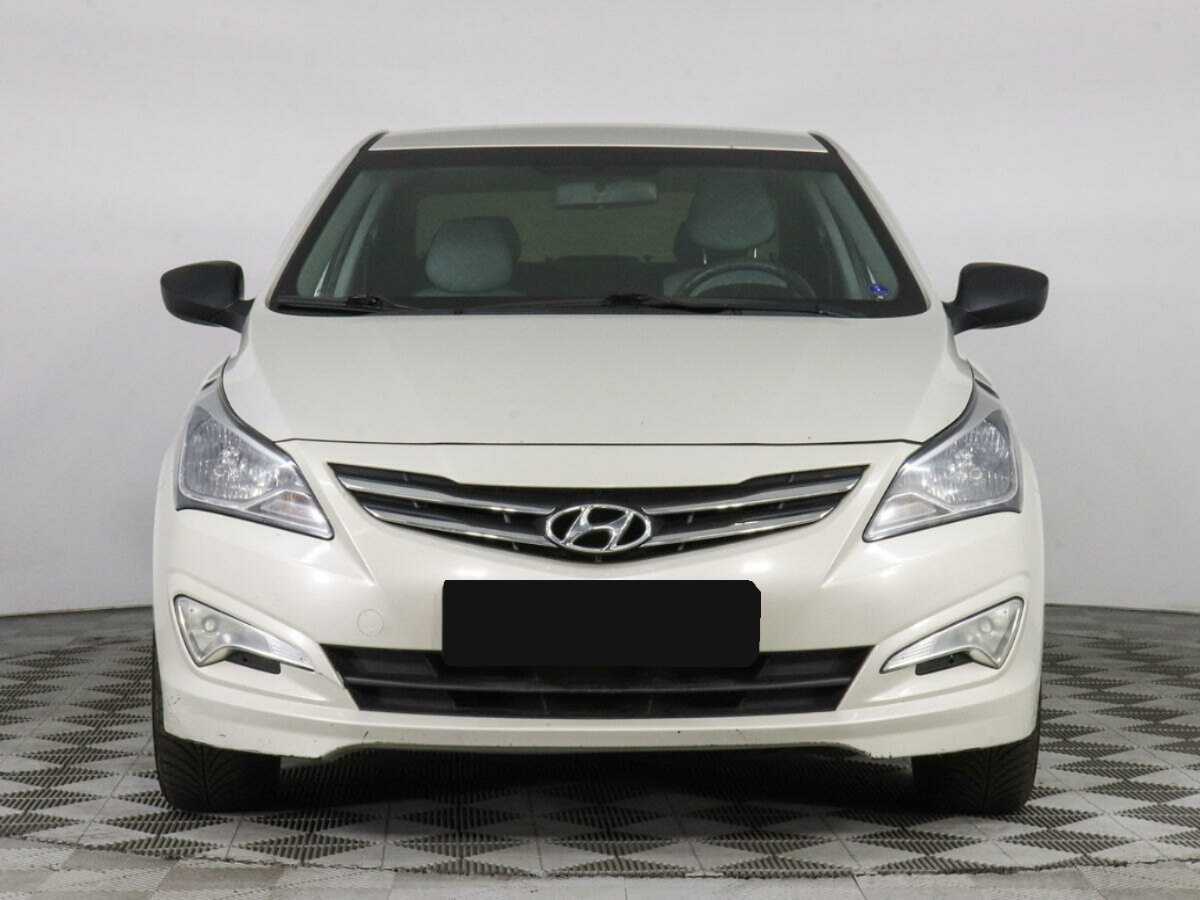 Hyundai Solaris б/у, 2015, Механическая. Фото: #1