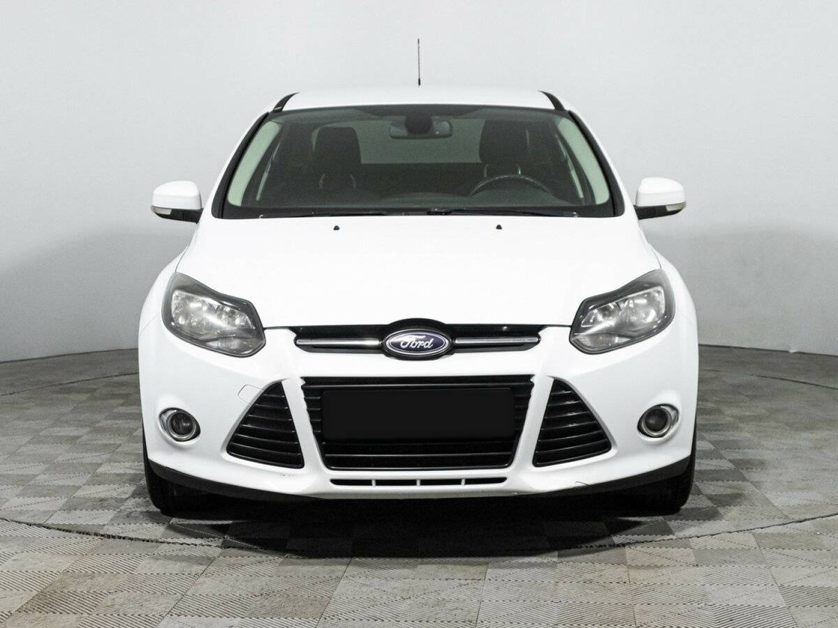 Ford Focus б/у, 2012, Механическая. Фото: #1