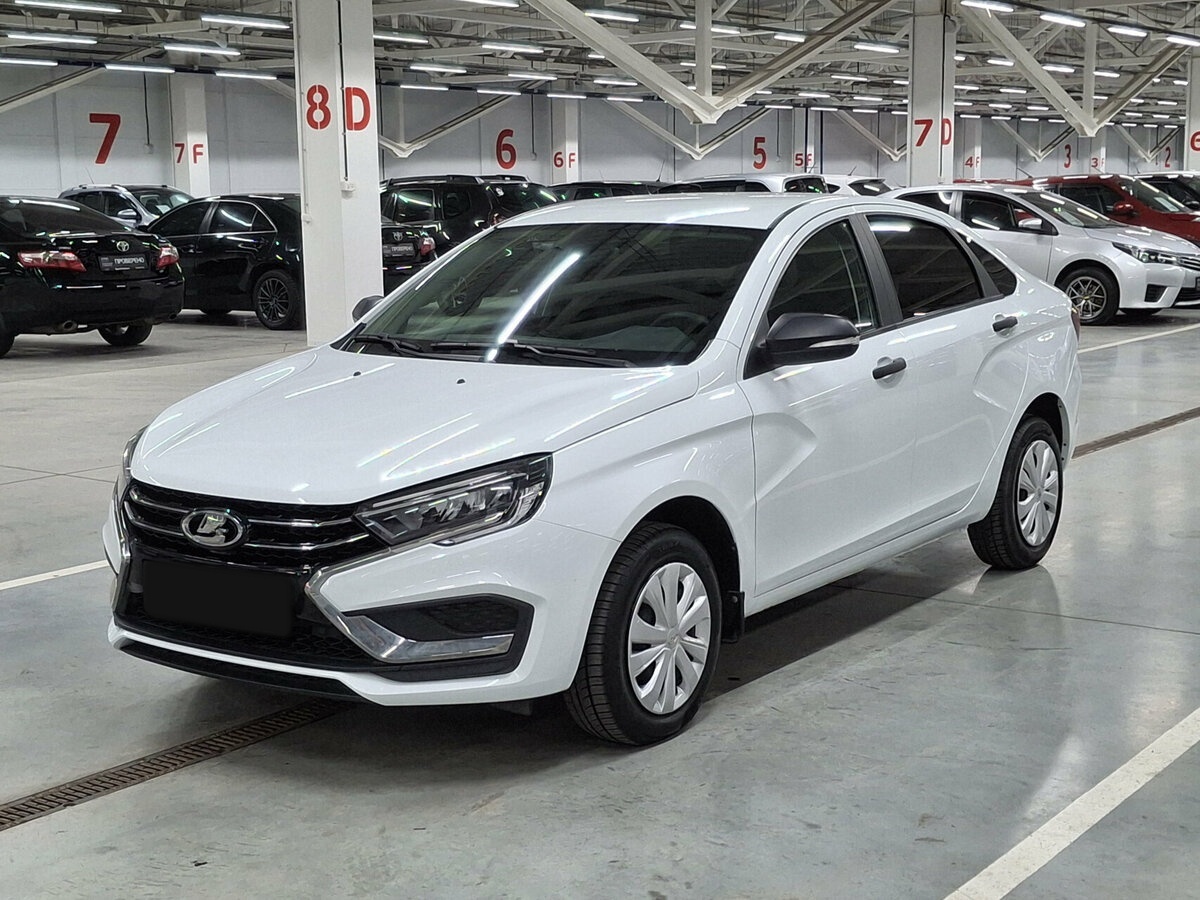 Lada (ВАЗ) Vesta б/у, 2023, Механическая. Посмотреть фото