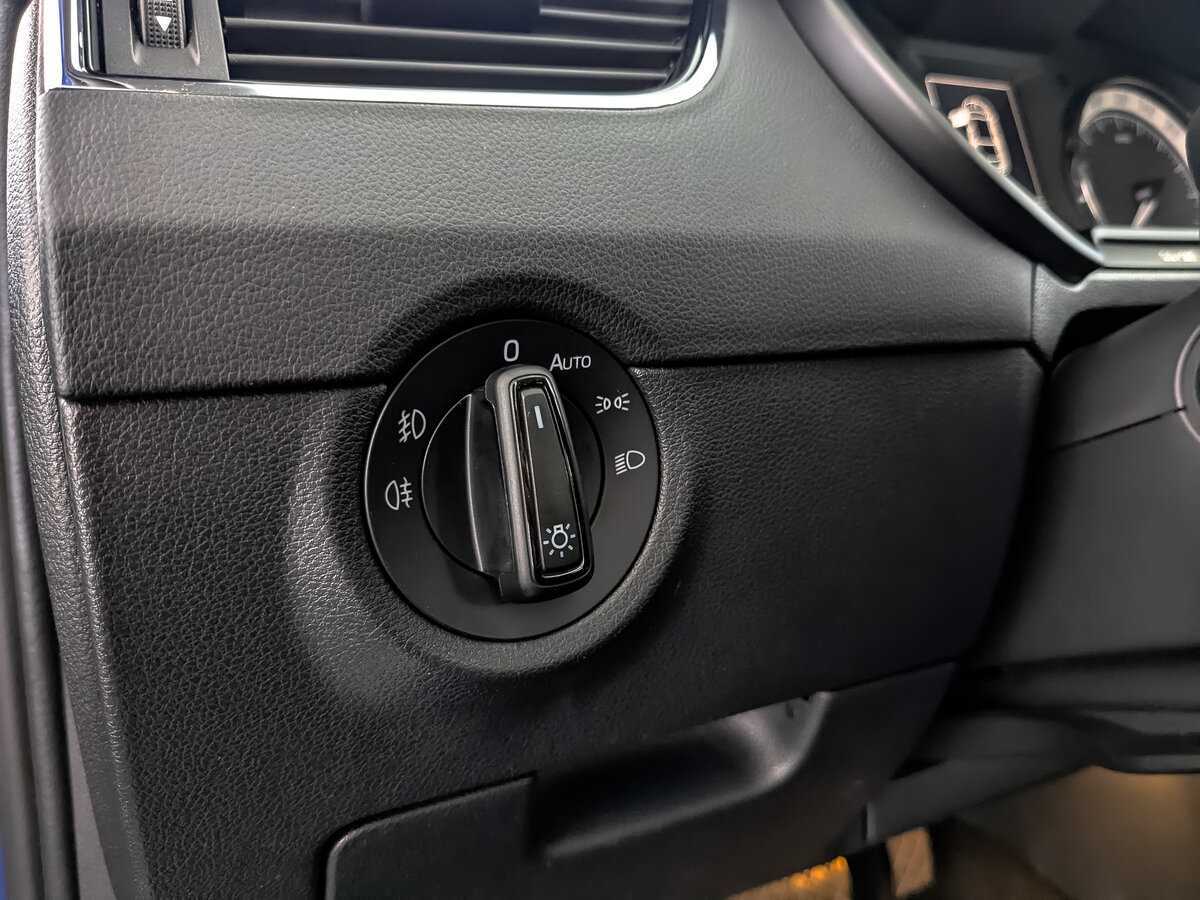 Skoda Octavia б/у, 2020, Автоматическая. Фото: #20