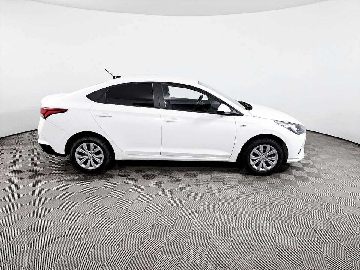 Hyundai Solaris б/у, 2021, Автоматическая. Фото: #3